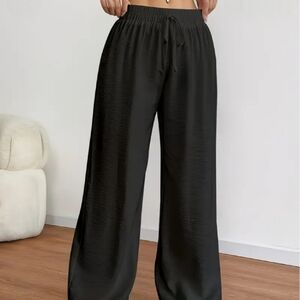 Women’s Elastic Waist Wide-Leg Black Lounge Pants